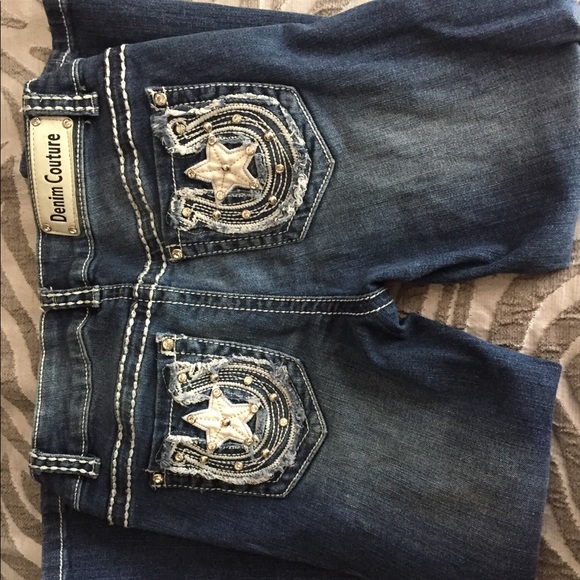 🆕Denim Couture Capris 👖 - Picture 2 of 7